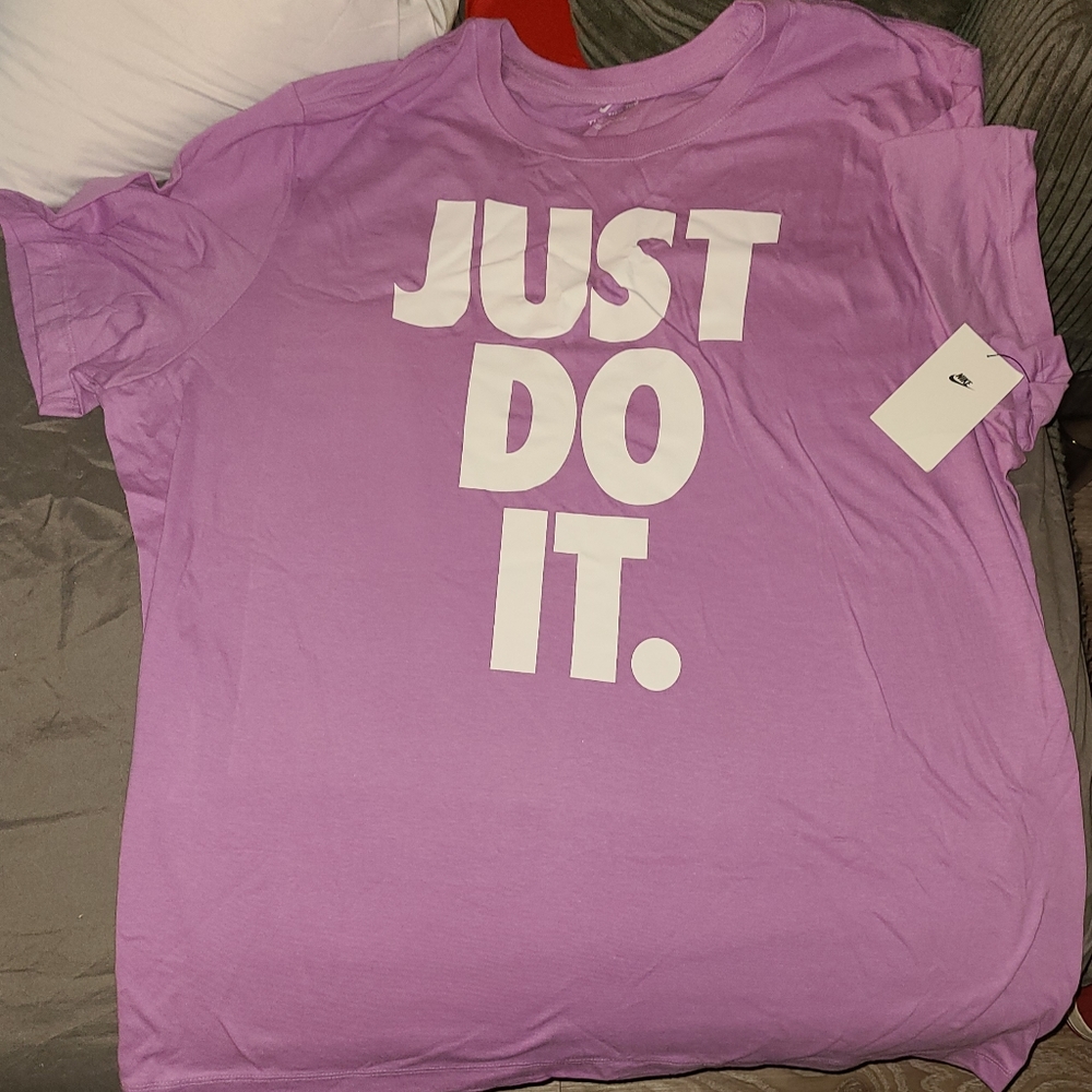 2 Nike Men's Shirt 2XL